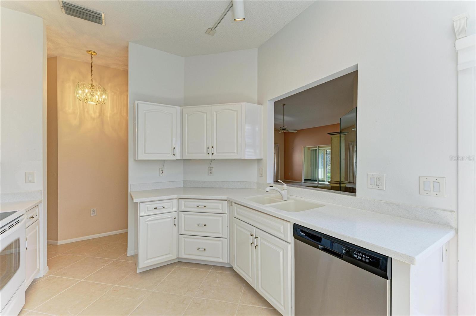 4227 PLACID DR — photo 18