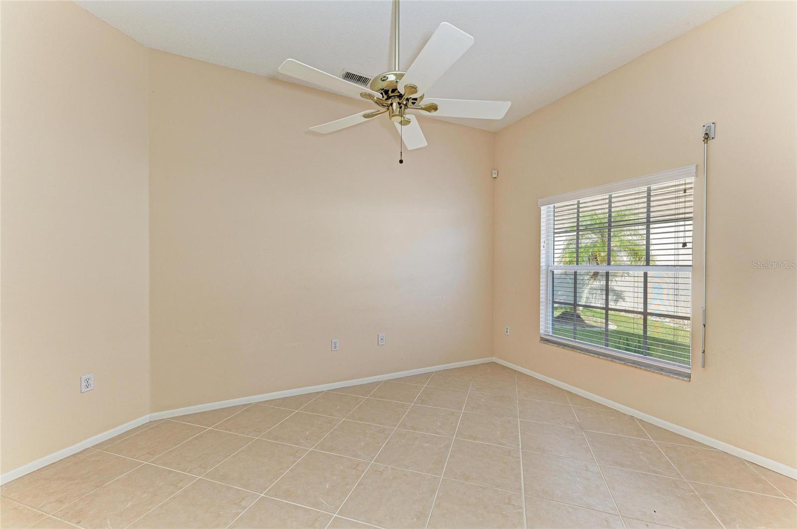 4227 PLACID DR — photo 34