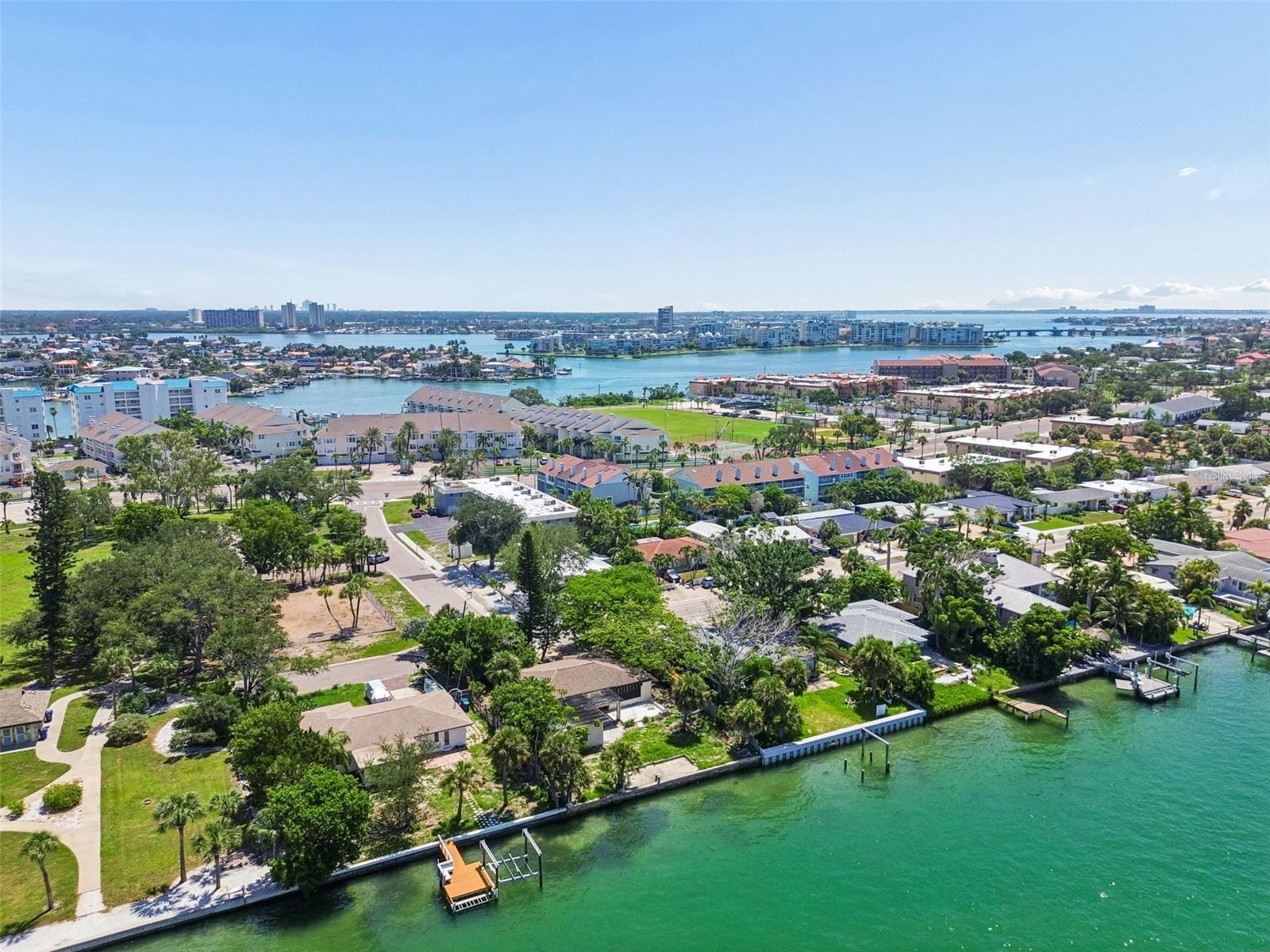 9300 GULF BLVD — photo 17