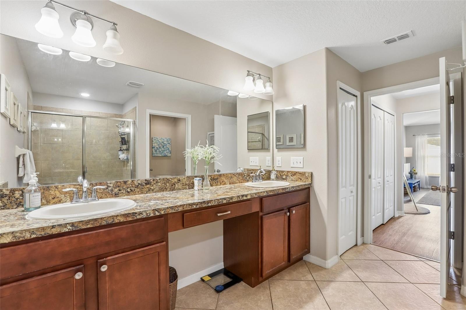 18118 ARBOR CREST DR — photo 16