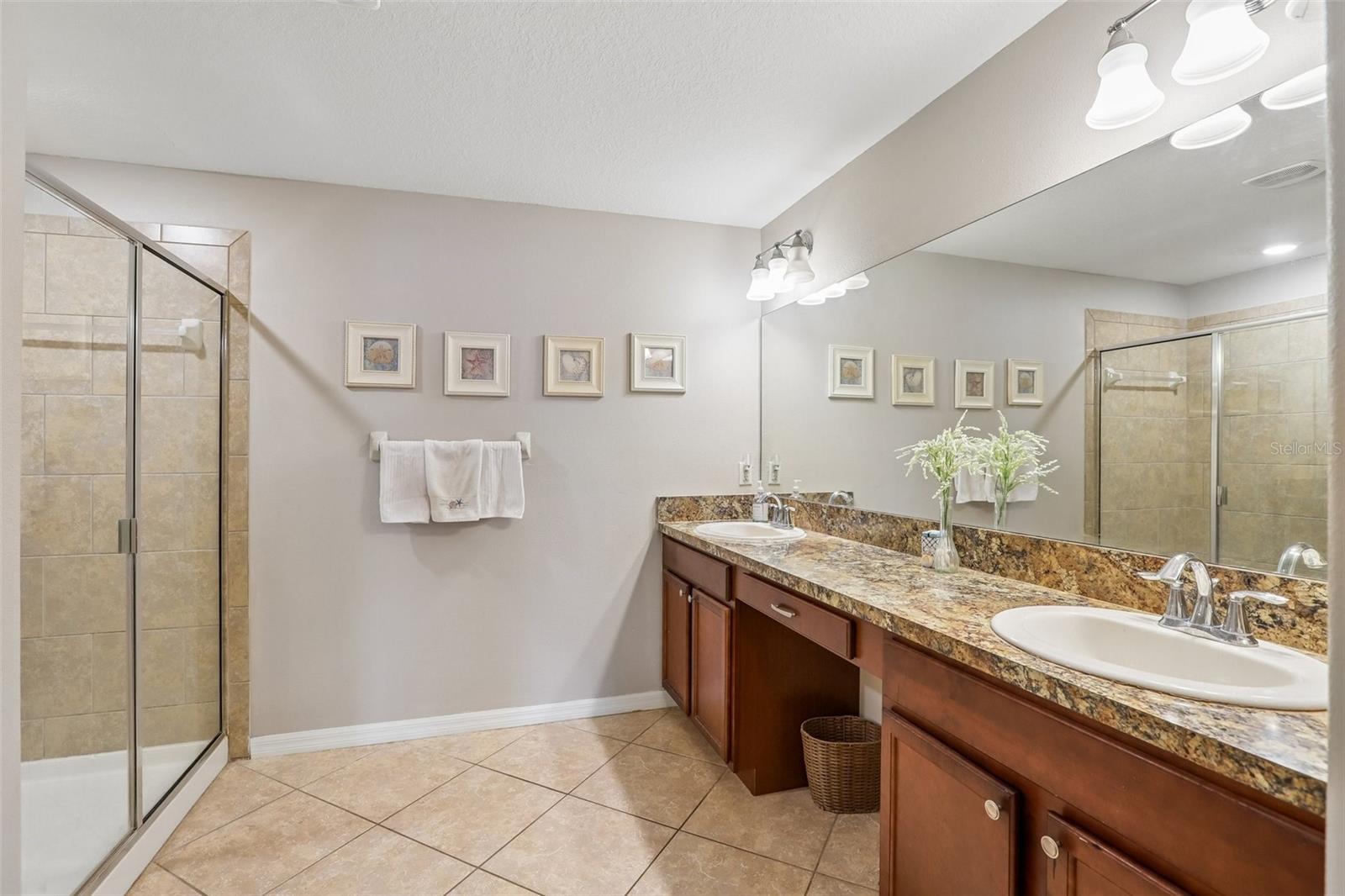 18118 ARBOR CREST DR — photo 17