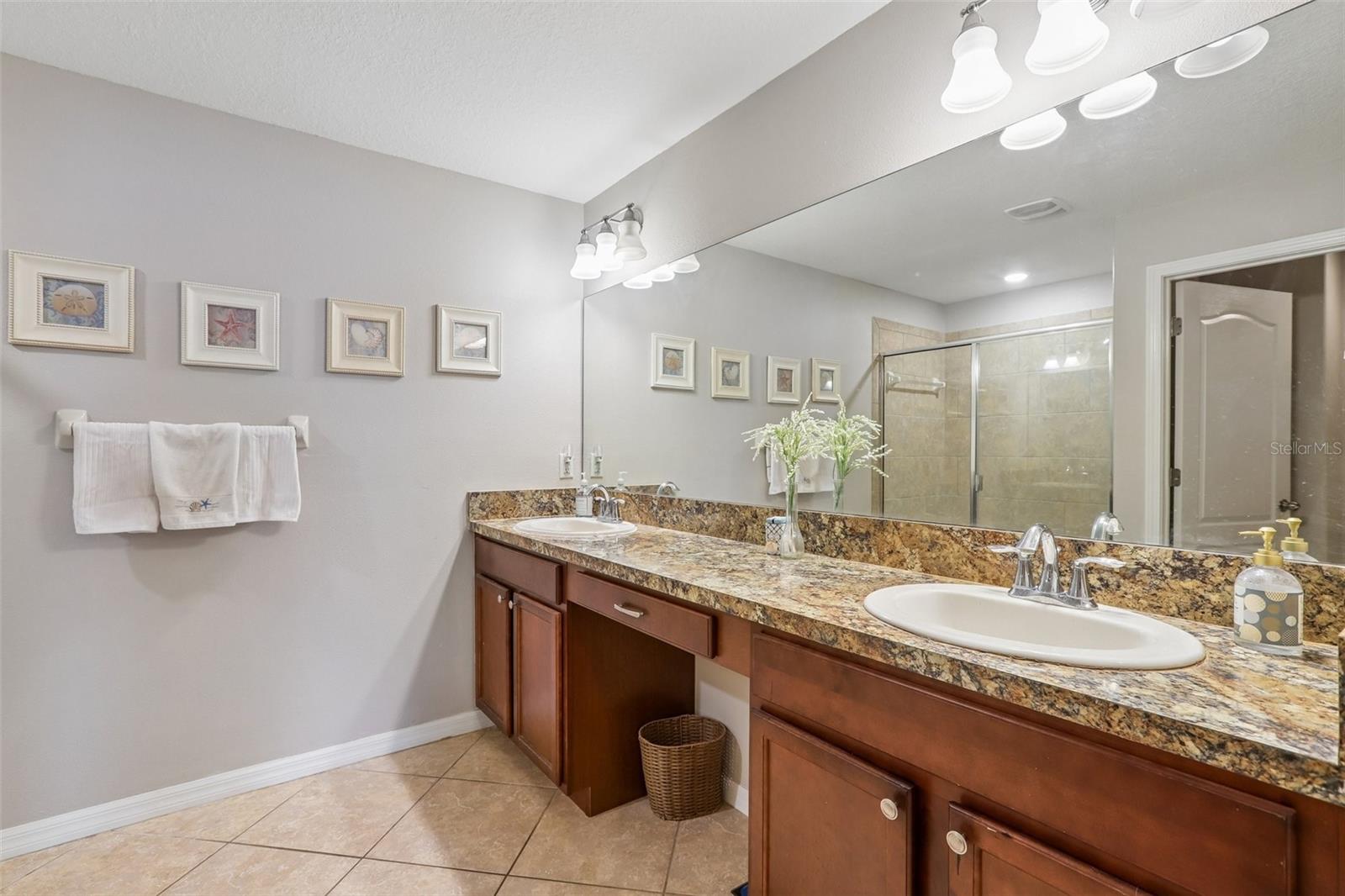 18118 ARBOR CREST DR — photo 15