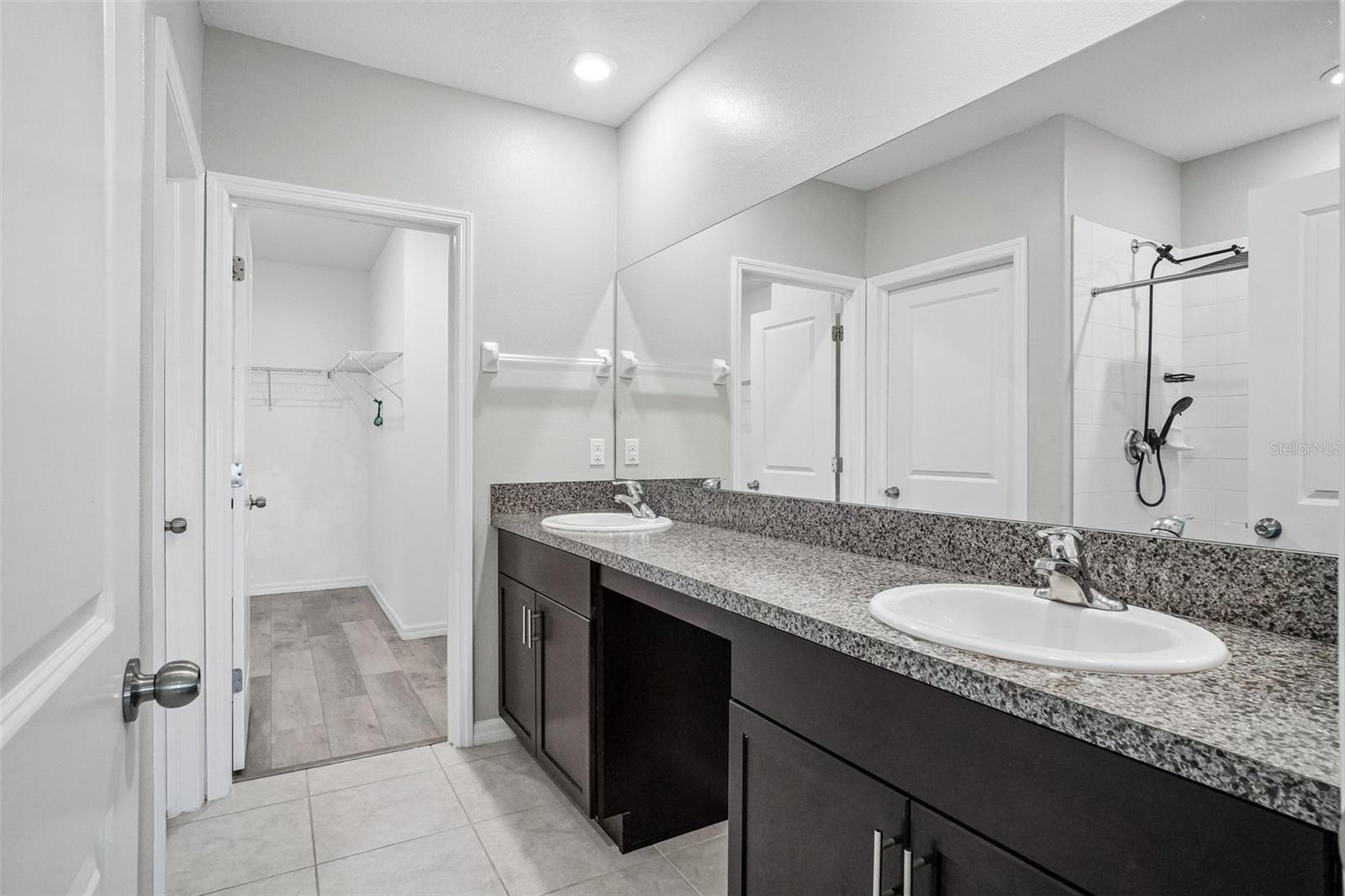 9663 CHANNING HILL DR — photo 8
