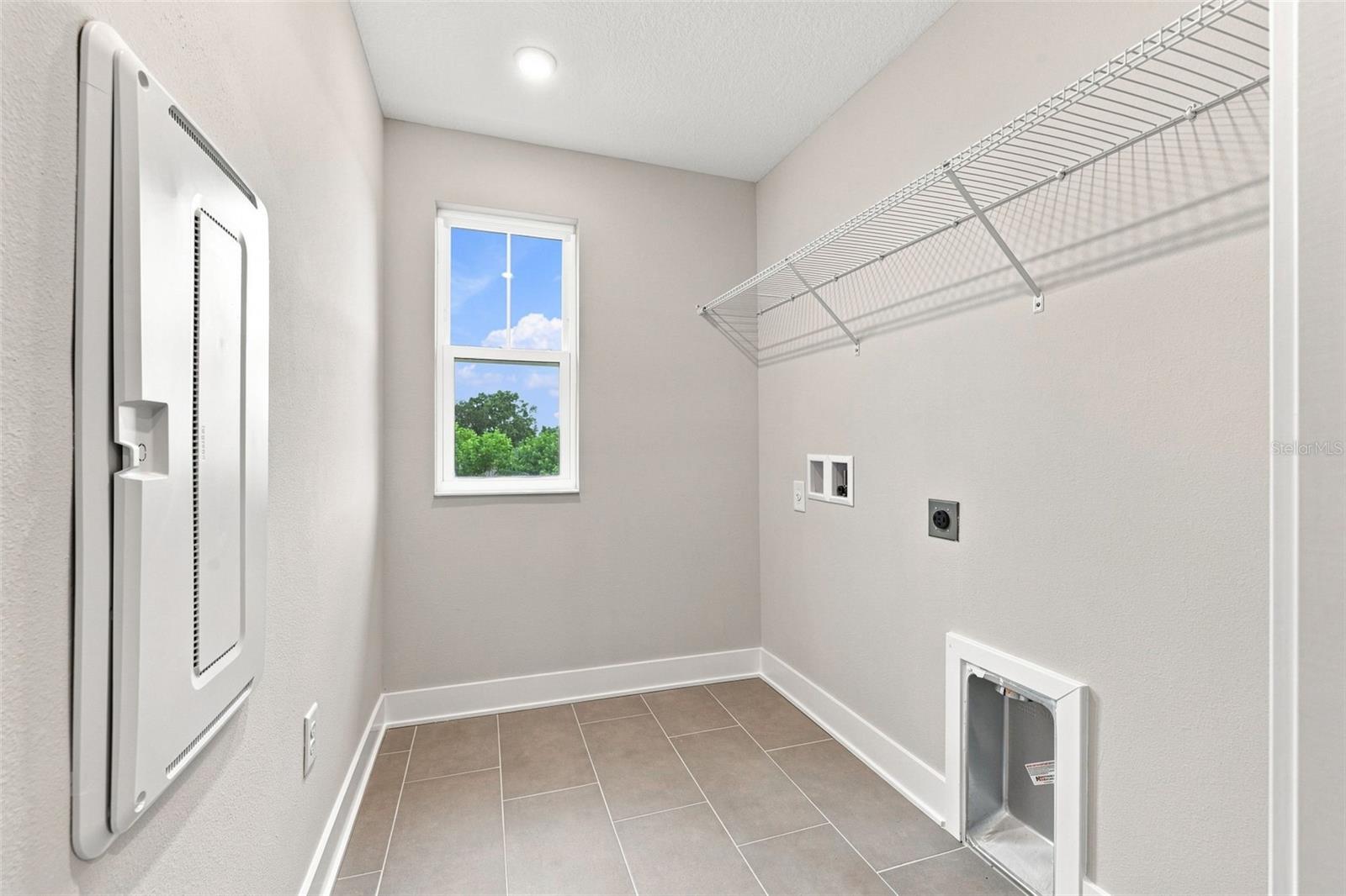 5633 DARTMOUTH AVE N — photo 29