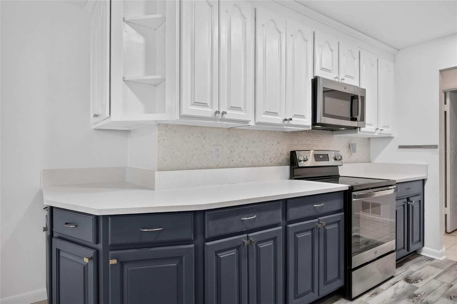 3917 SAWYERWOOD RD — photo 15