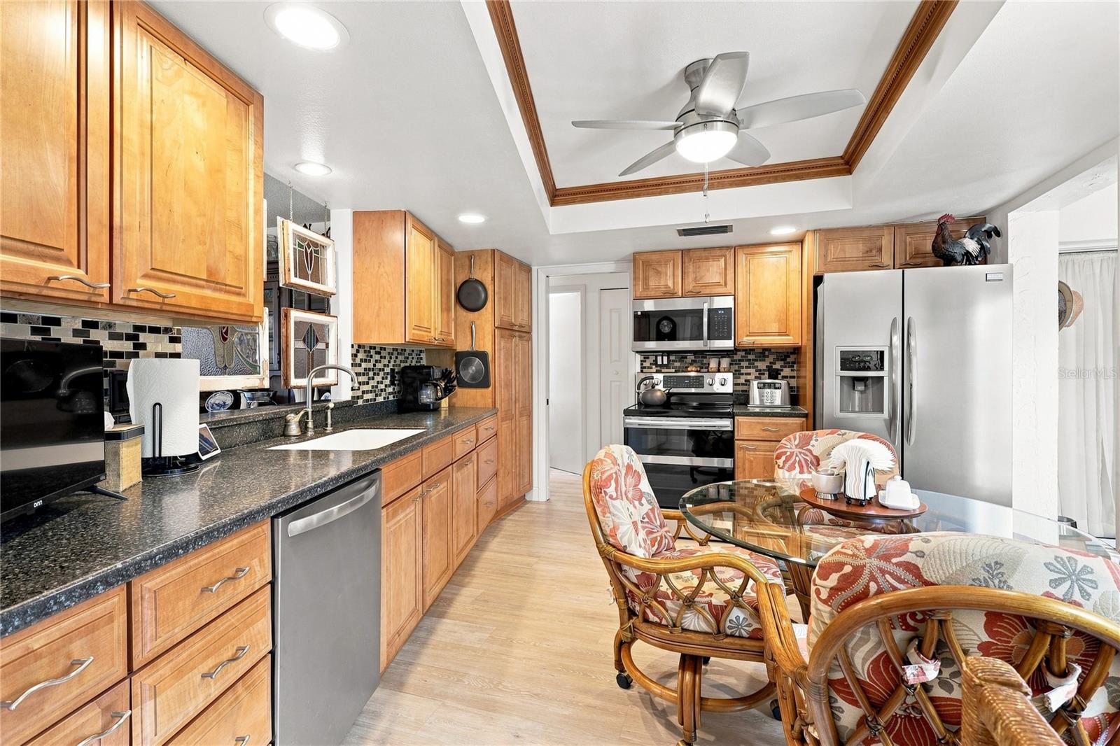 4208 CENTER POINTE LN #27 — photo 13