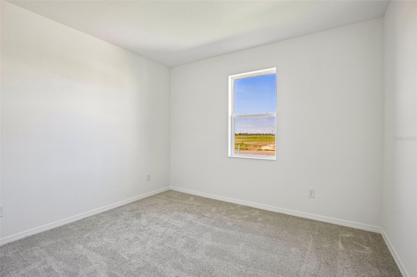 13740 BERTRAND AVE — photo 14