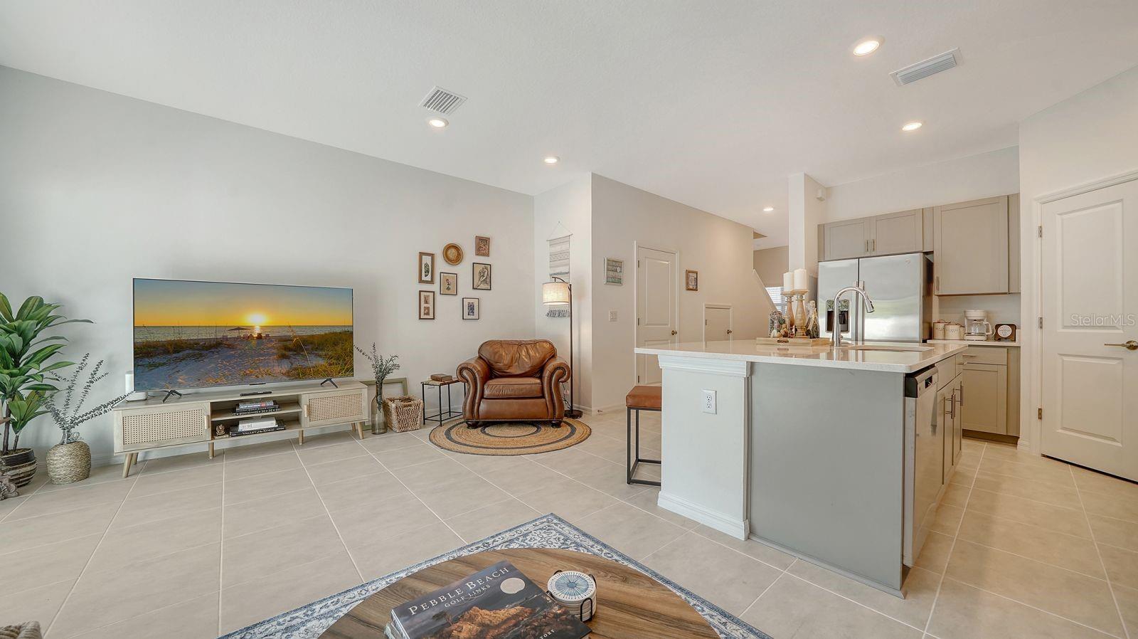 9068 DRIVEN SNOW ST — photo 14
