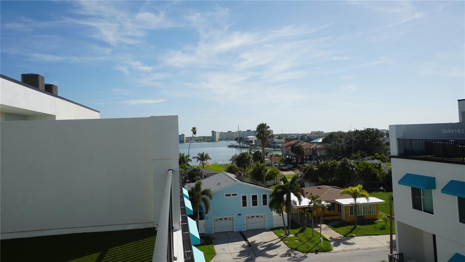 15405 GULF BLVD #B2 — photo 29