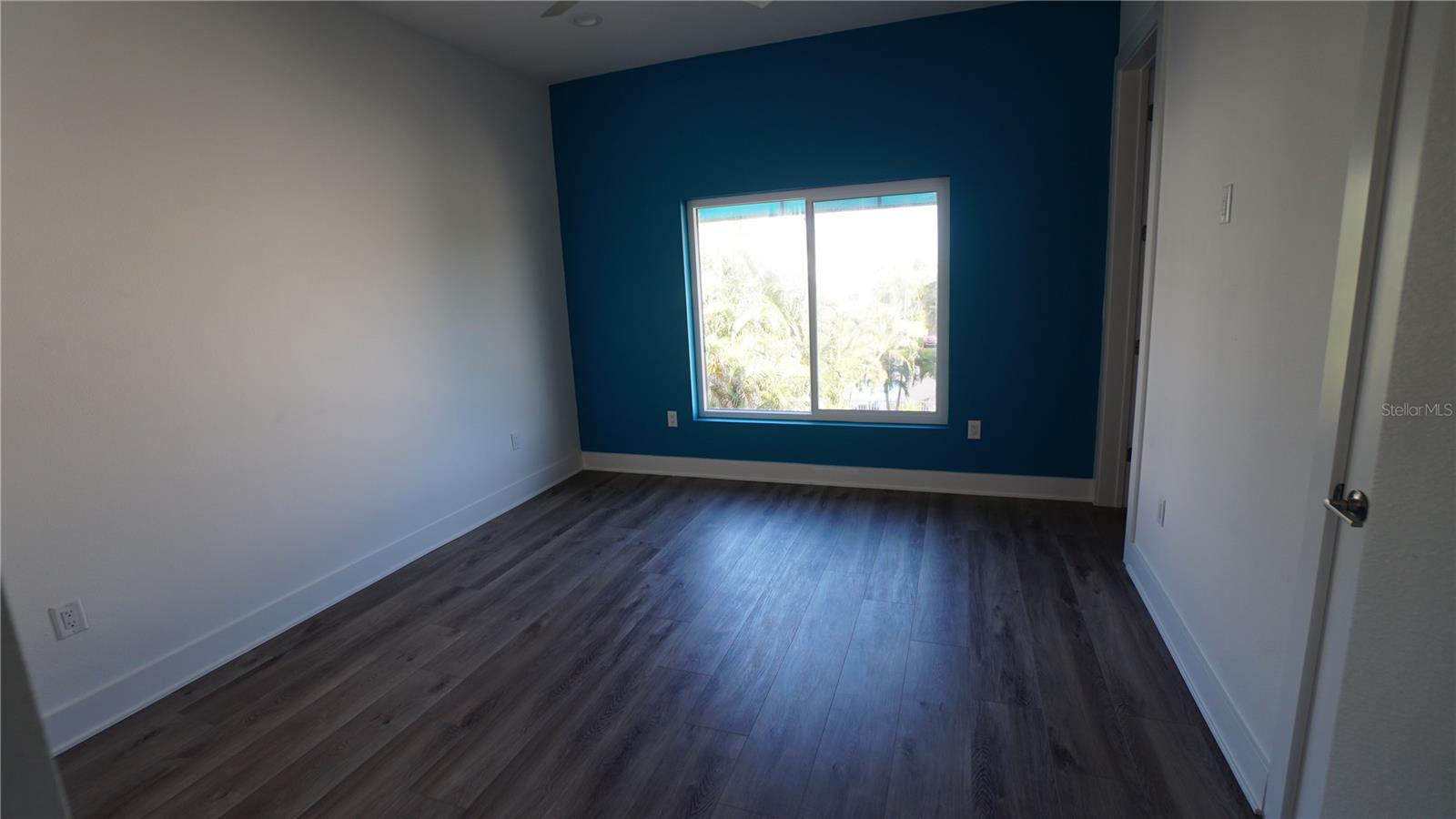 15405 GULF BLVD #B2 — photo 4