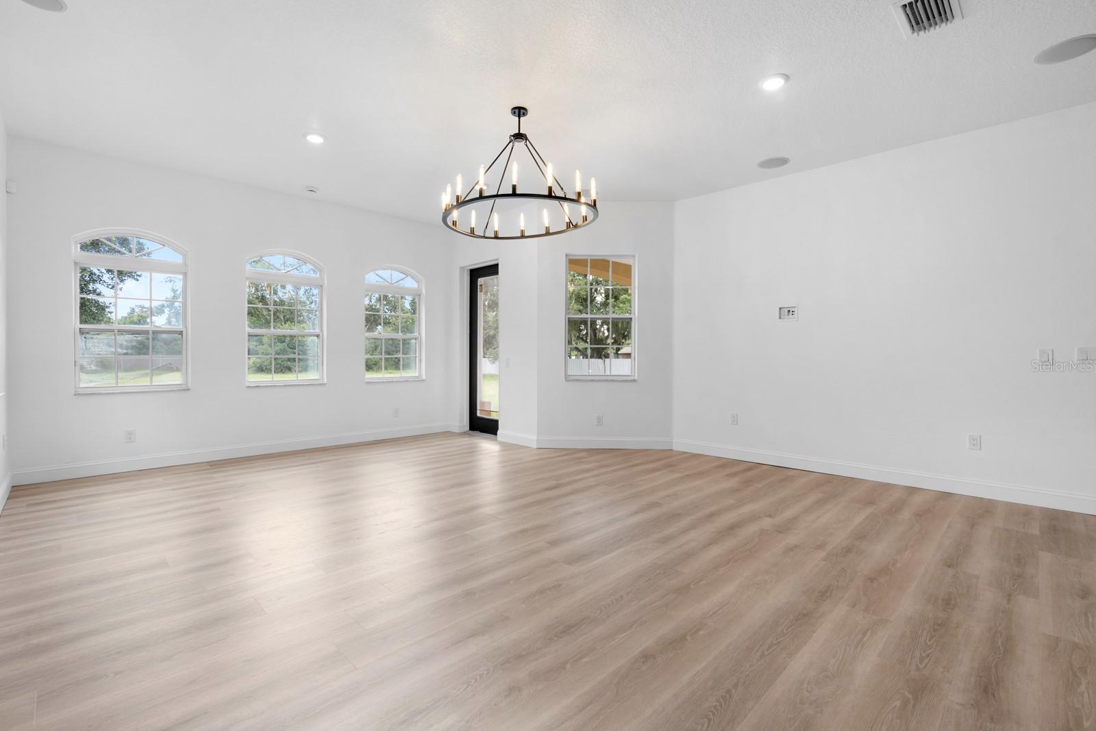 11250 MCMULLEN RD — photo 44