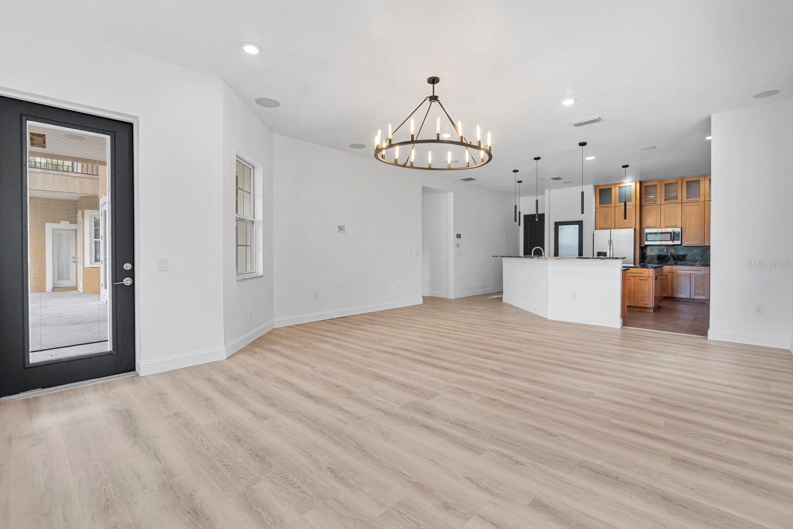 11250 MCMULLEN RD — photo 43