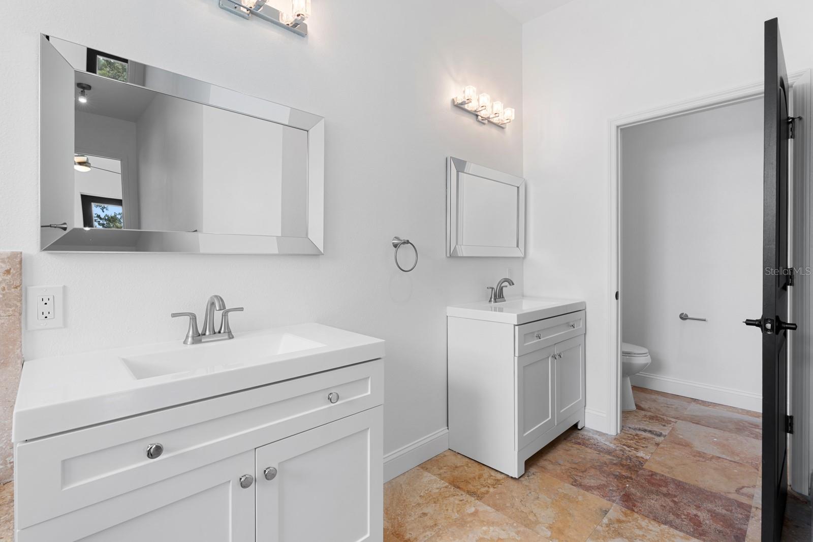 11250 MCMULLEN RD — photo 11