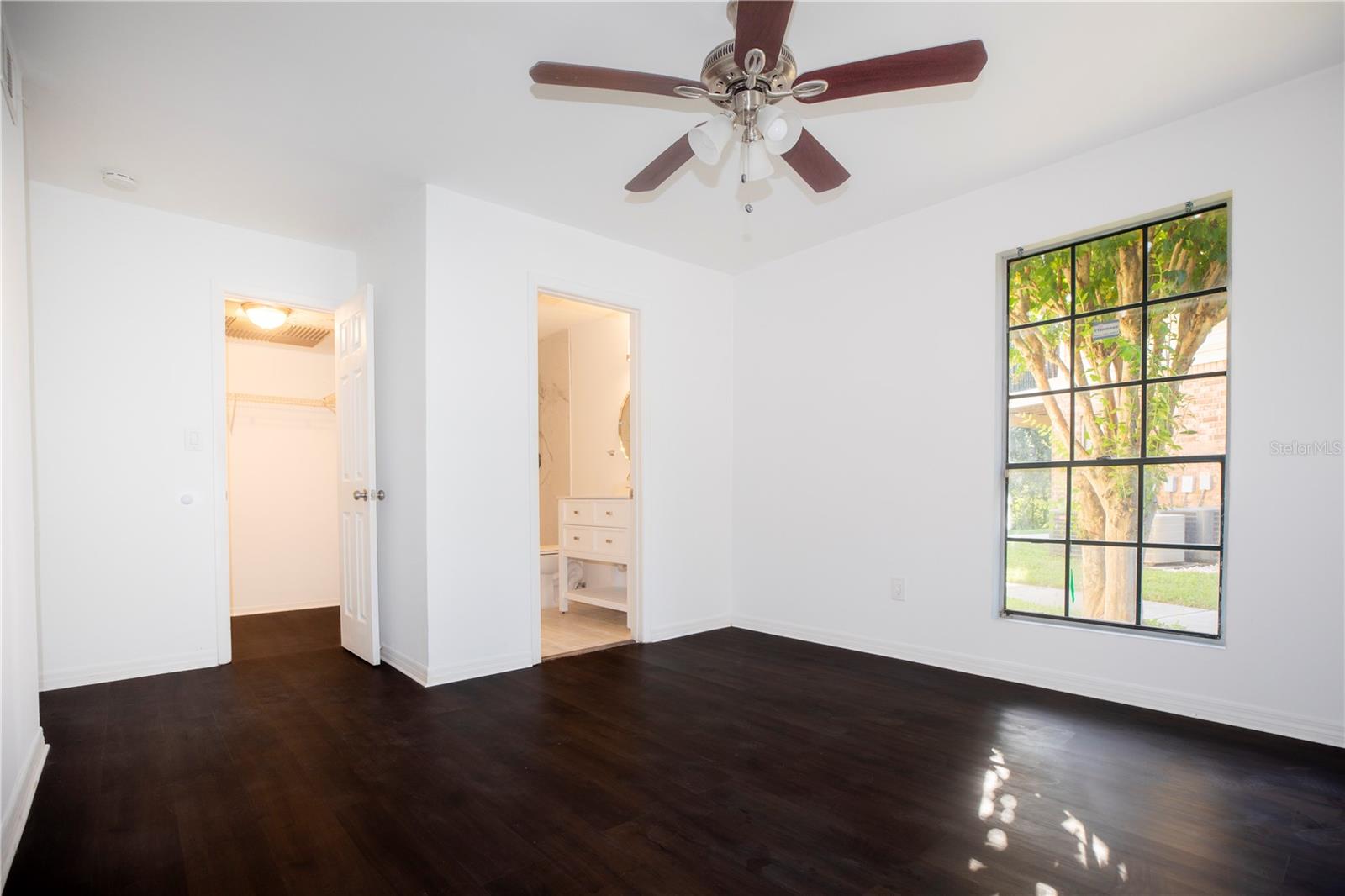 8711 FANCY FINCH DR #101 — photo 9