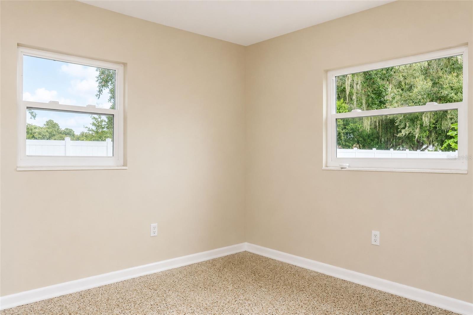 6008 BOB HEAD RD — photo 10