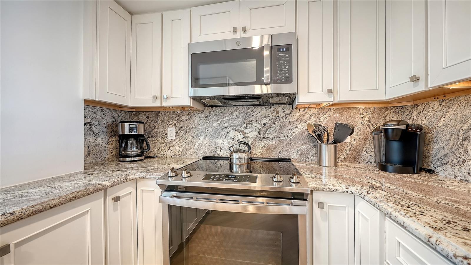 6300 MIDNIGHT PASS RD #809 — photo 8