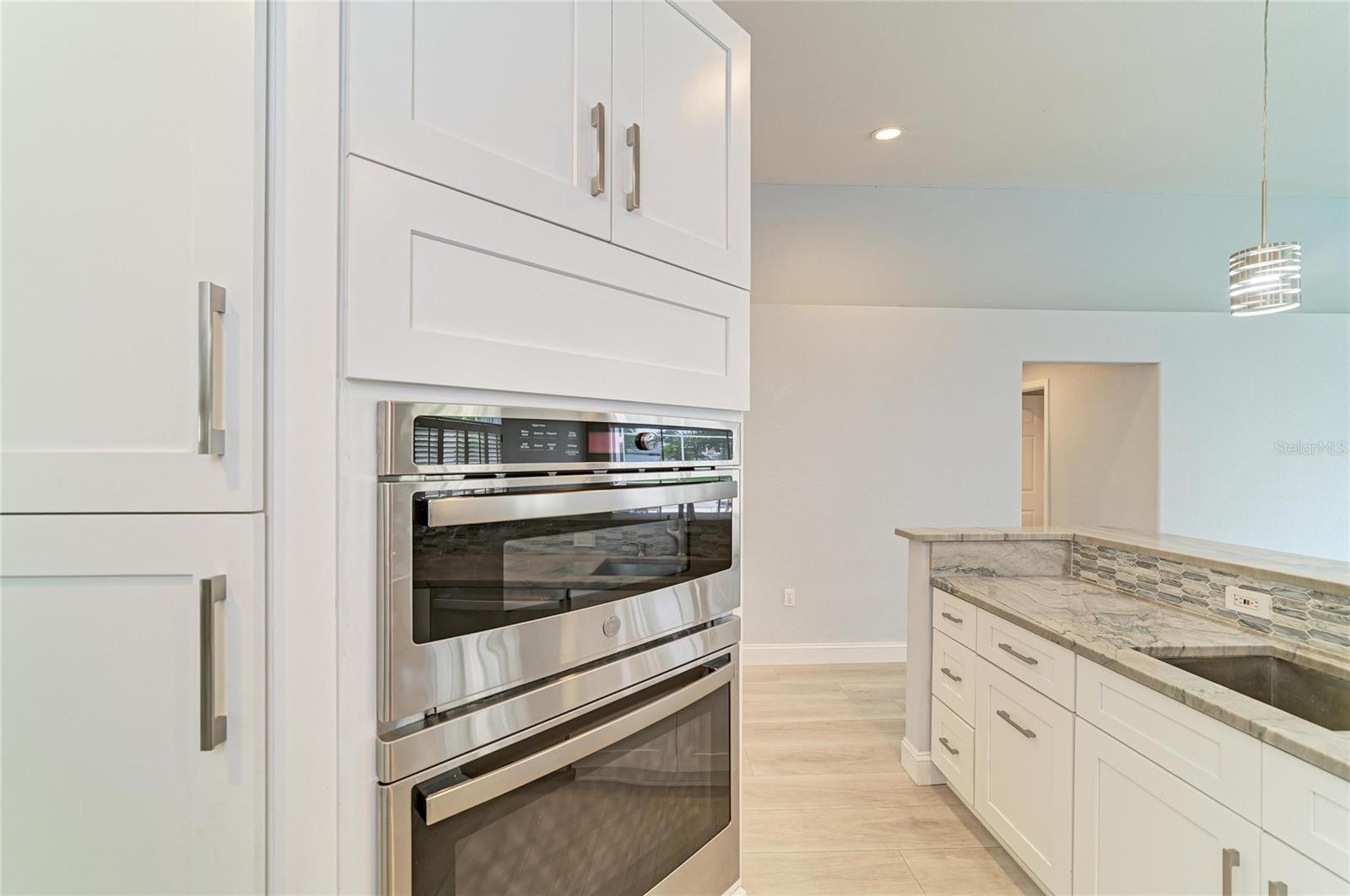 7488 ELEANOR CIR — photo 23