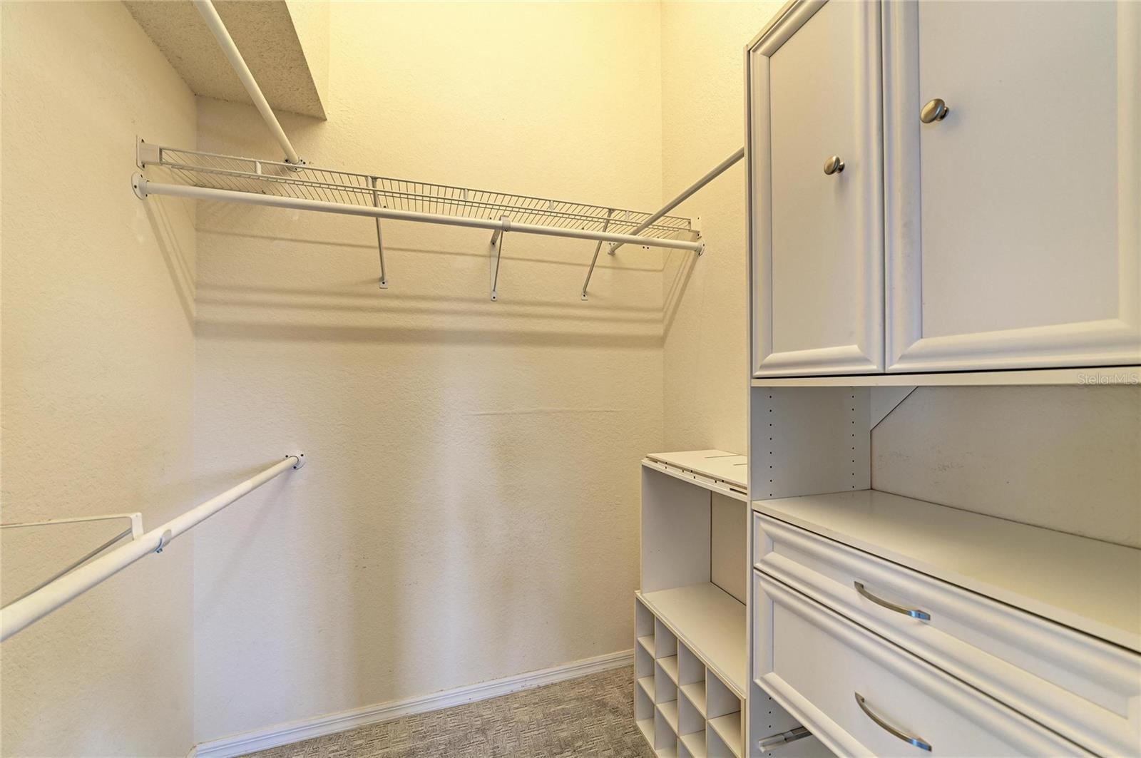 7488 ELEANOR CIR — photo 36