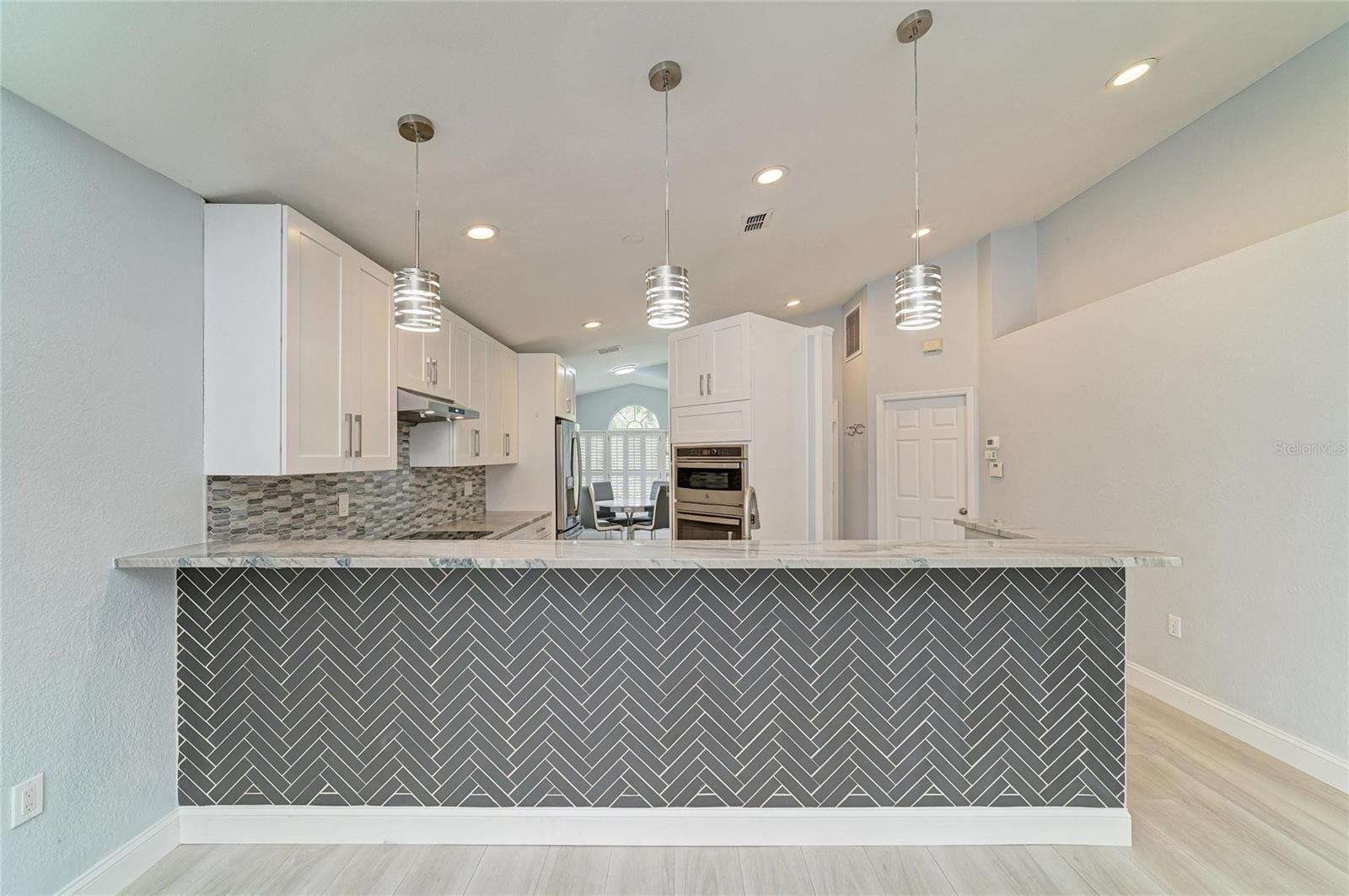 7488 ELEANOR CIR — photo 29