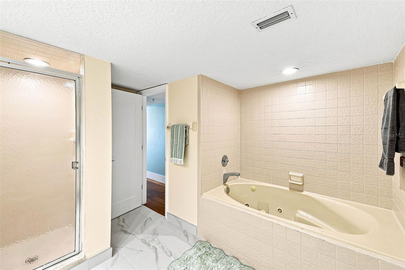 1586 GULF BLVD #2502 — photo 29