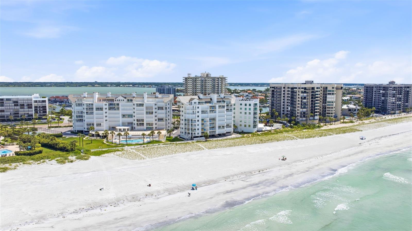 1586 GULF BLVD #2502 — photo 37