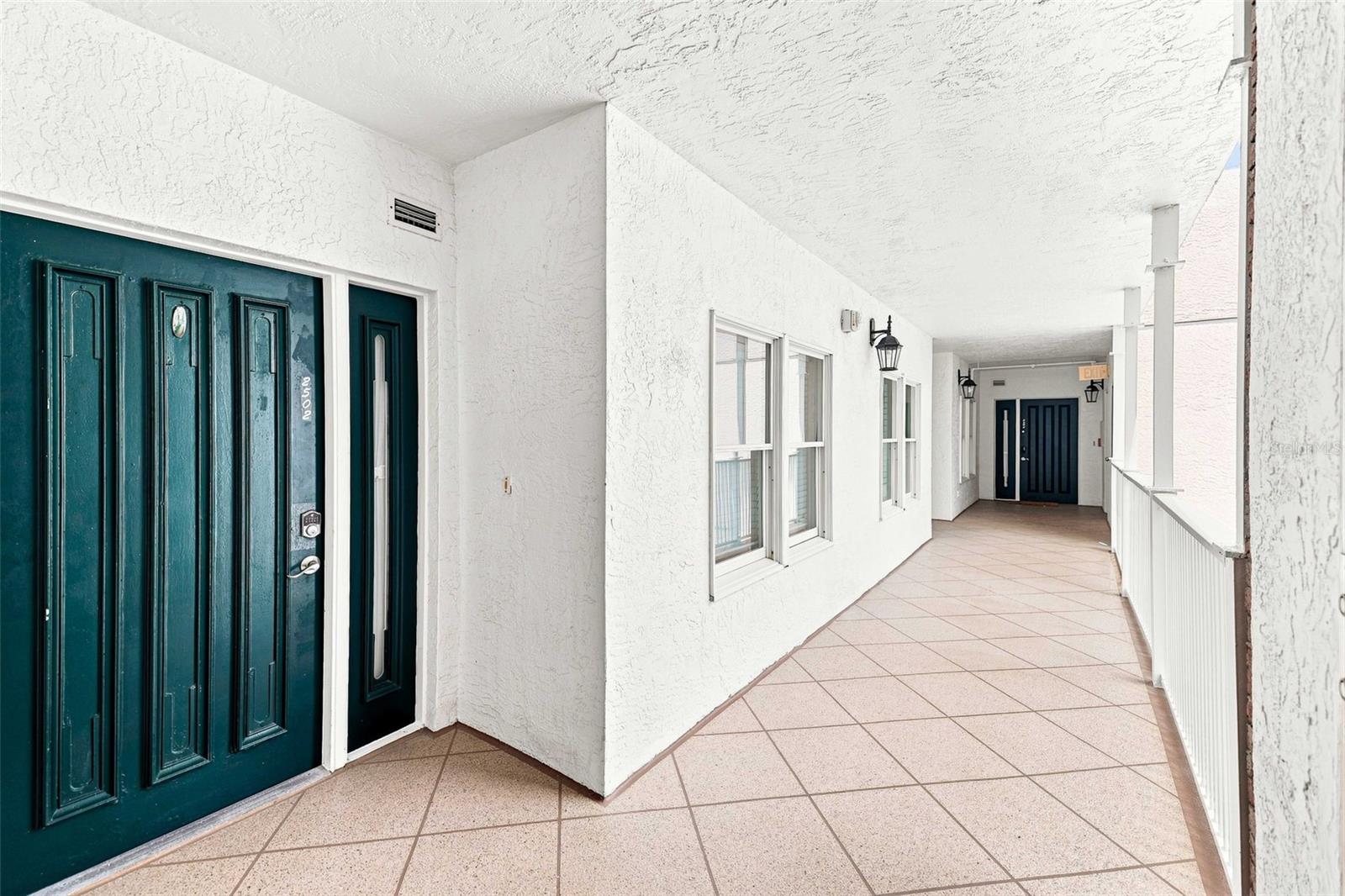 1586 GULF BLVD #2502 — photo 33