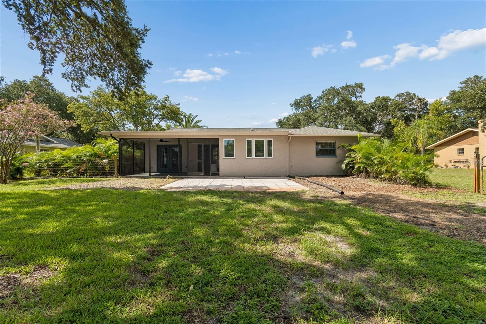 9329 AMAZON DR — photo 37