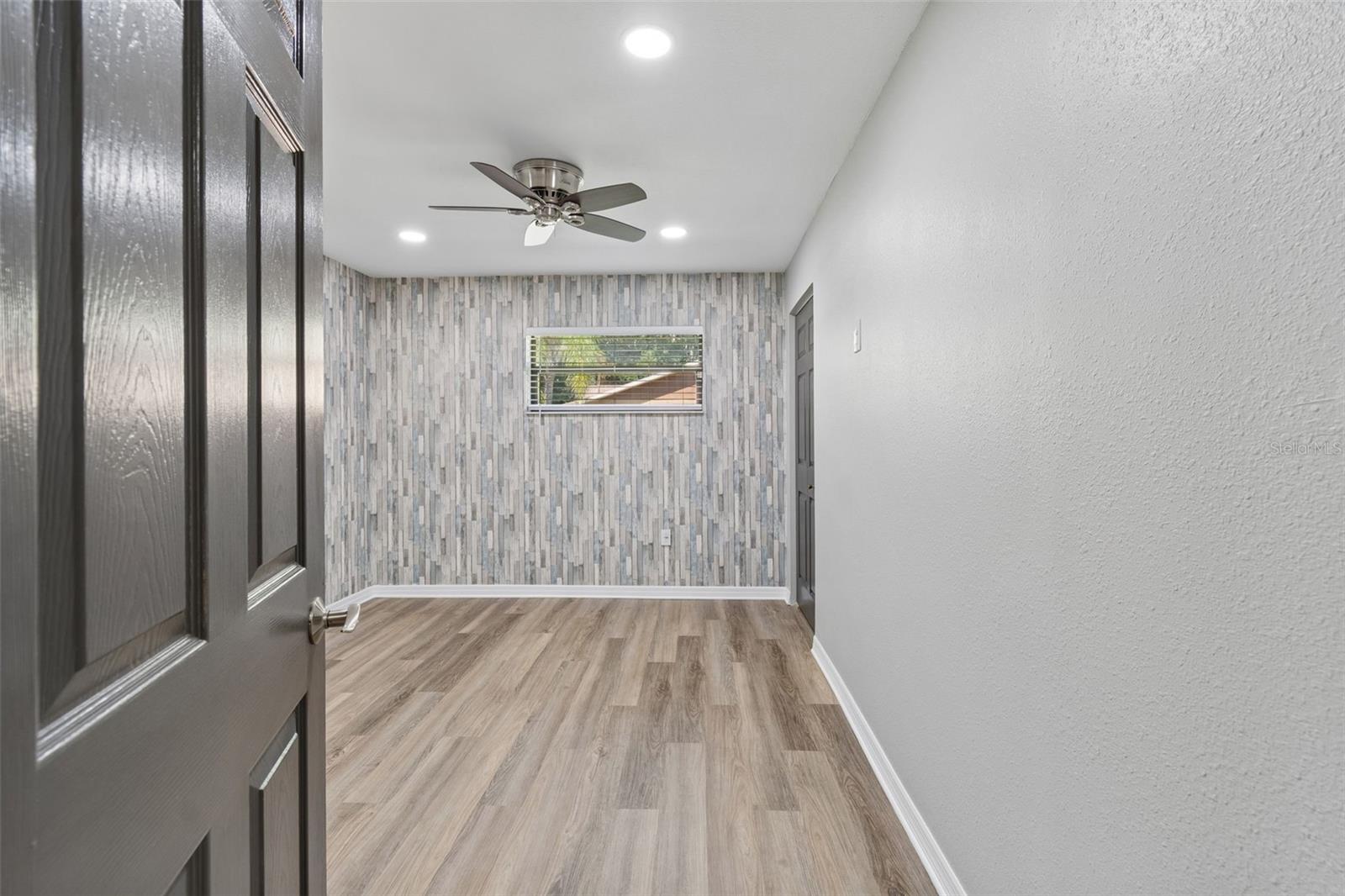 9329 AMAZON DR — photo 31