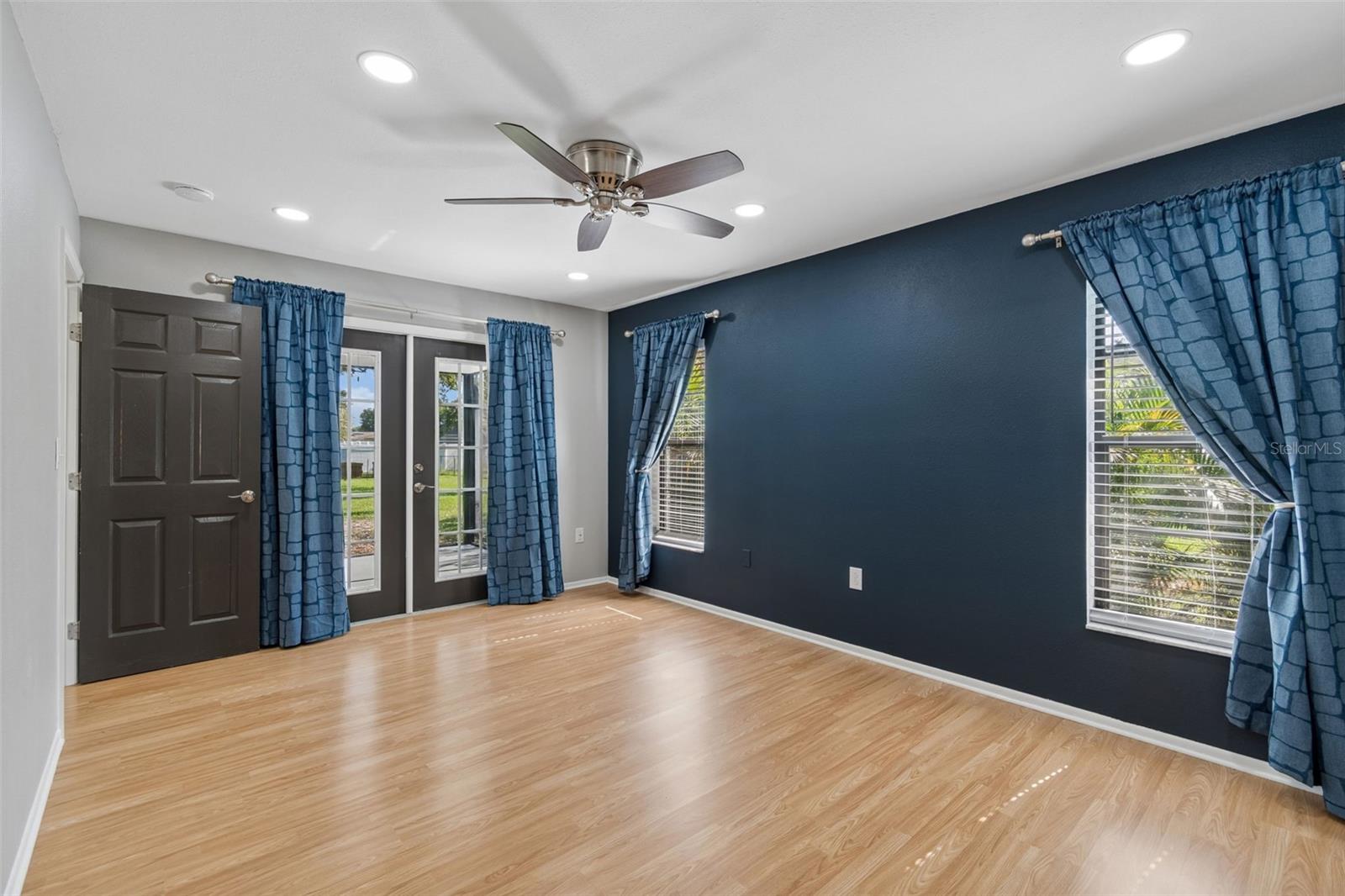9329 AMAZON DR — photo 22