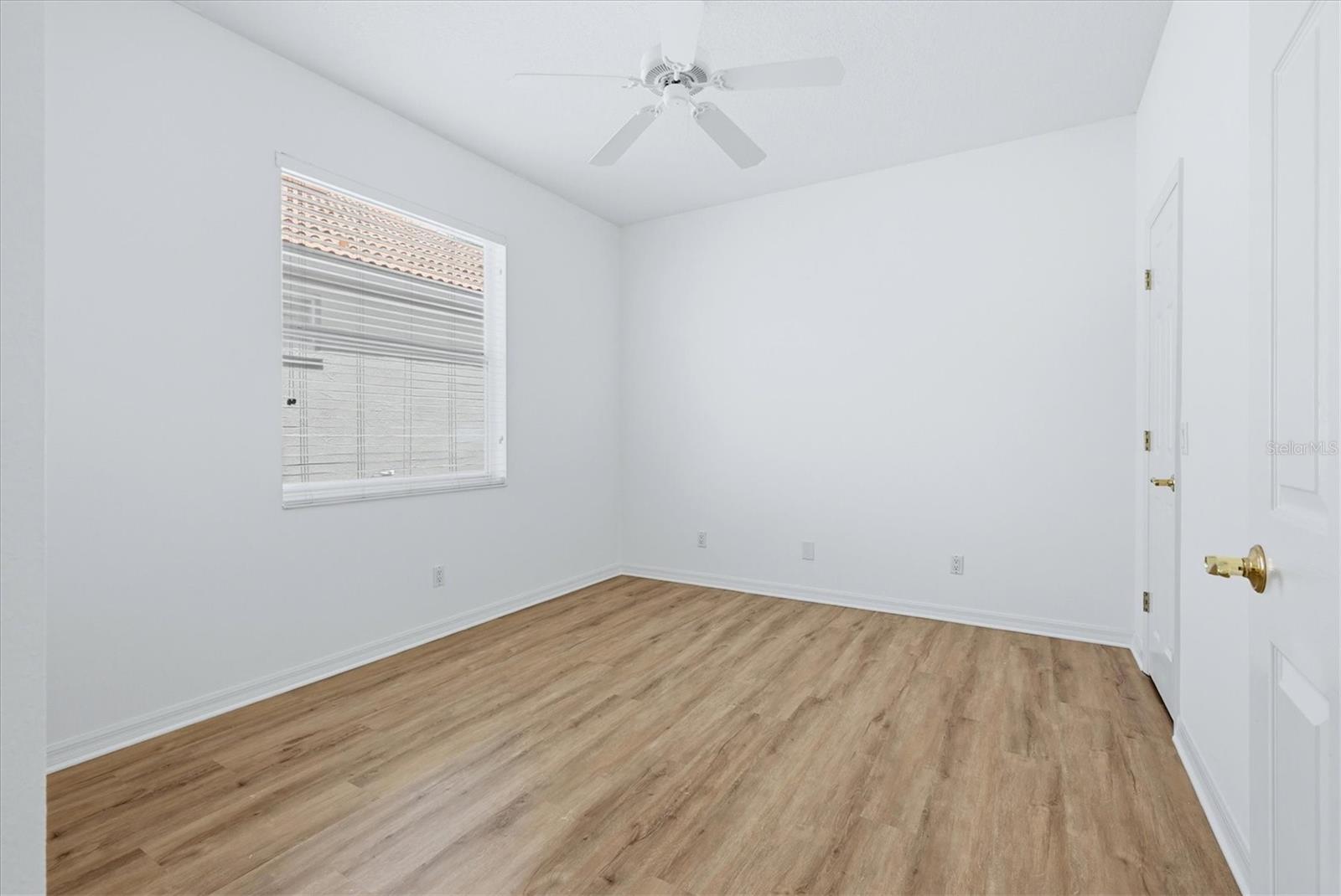 9089 WILLOW BROOK DR — photo 26