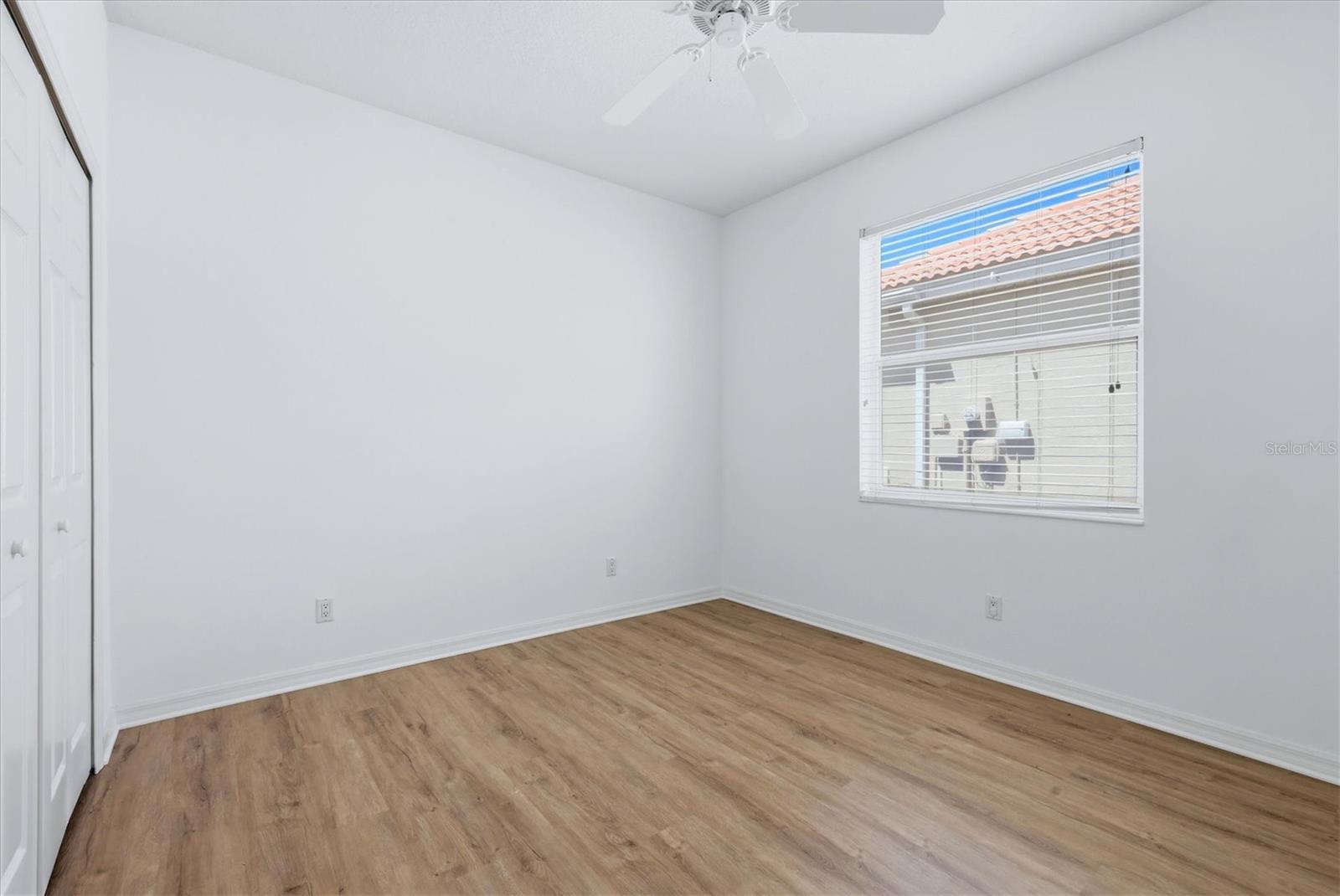 9089 WILLOW BROOK DR — photo 25