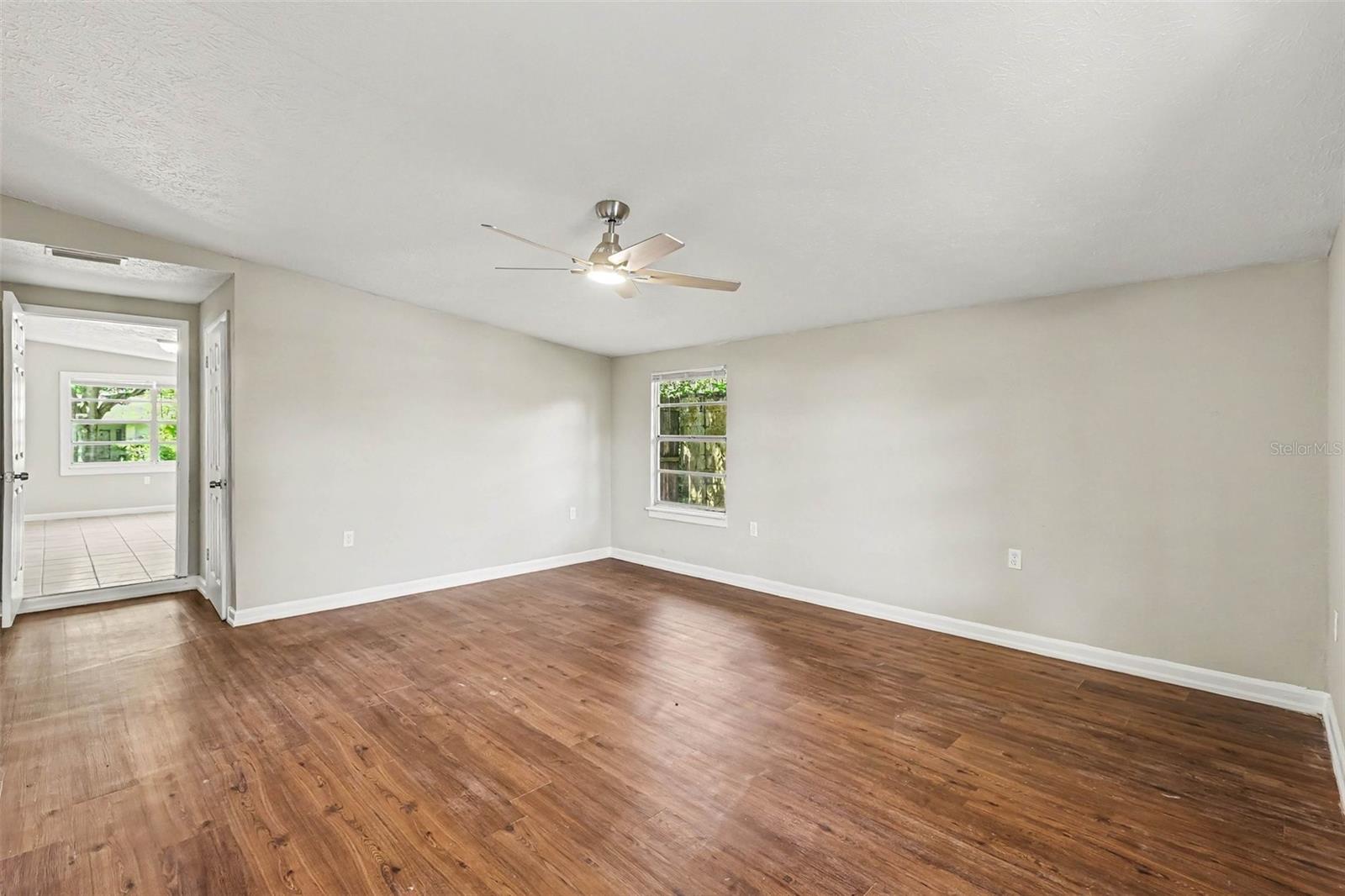 4716 E LINEBAUGH AVE — photo 18