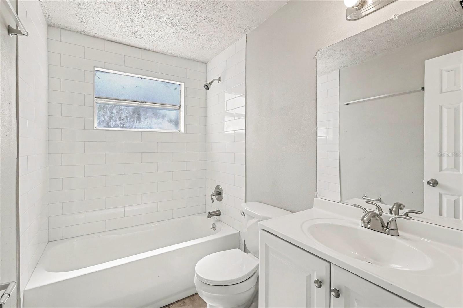 4716 E LINEBAUGH AVE — photo 25