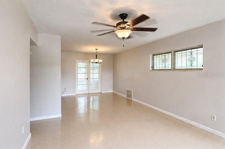 1522 TILSEN DR — photo 6