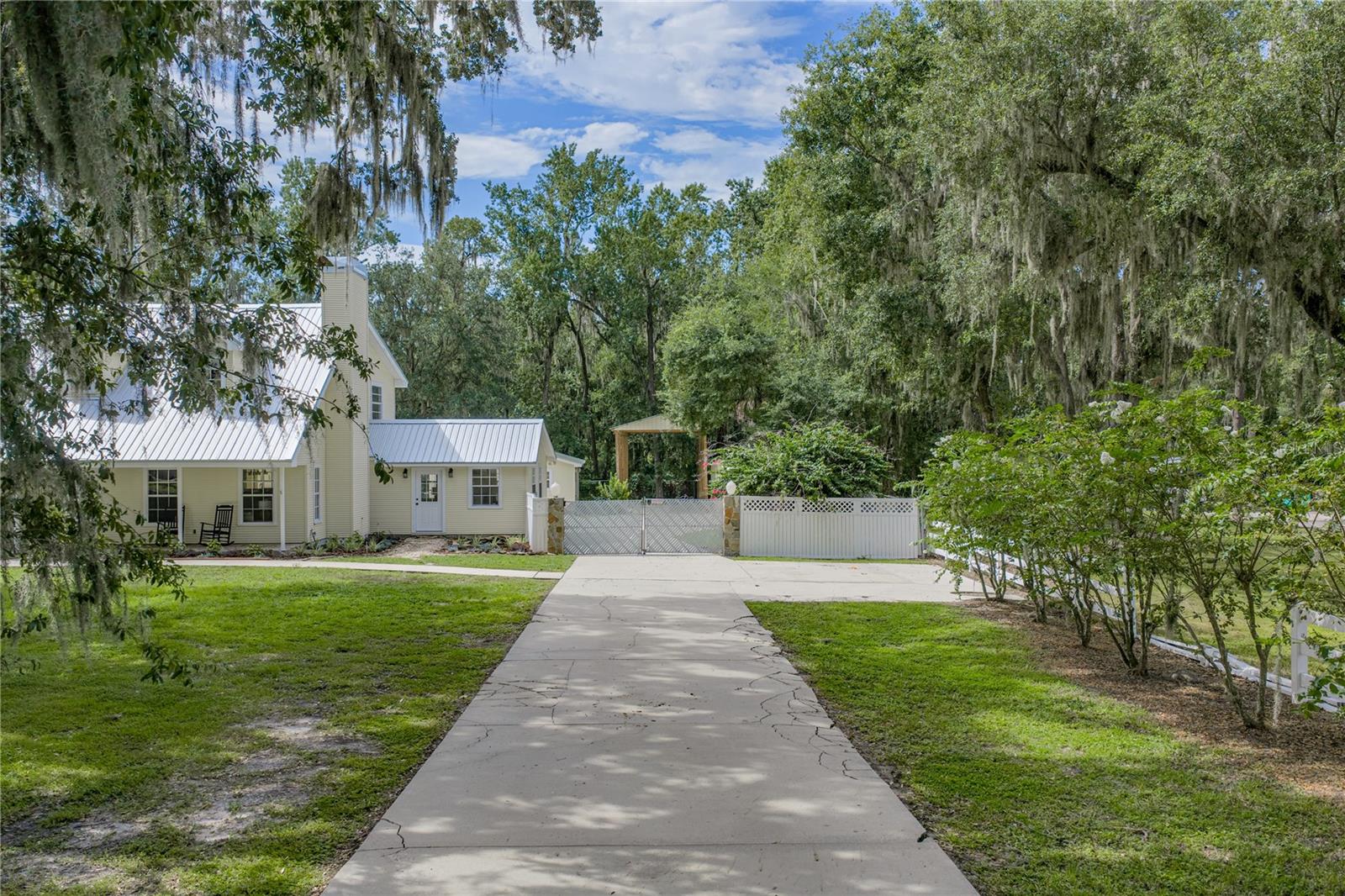 3501 E TRAPNELL RD — photo 95