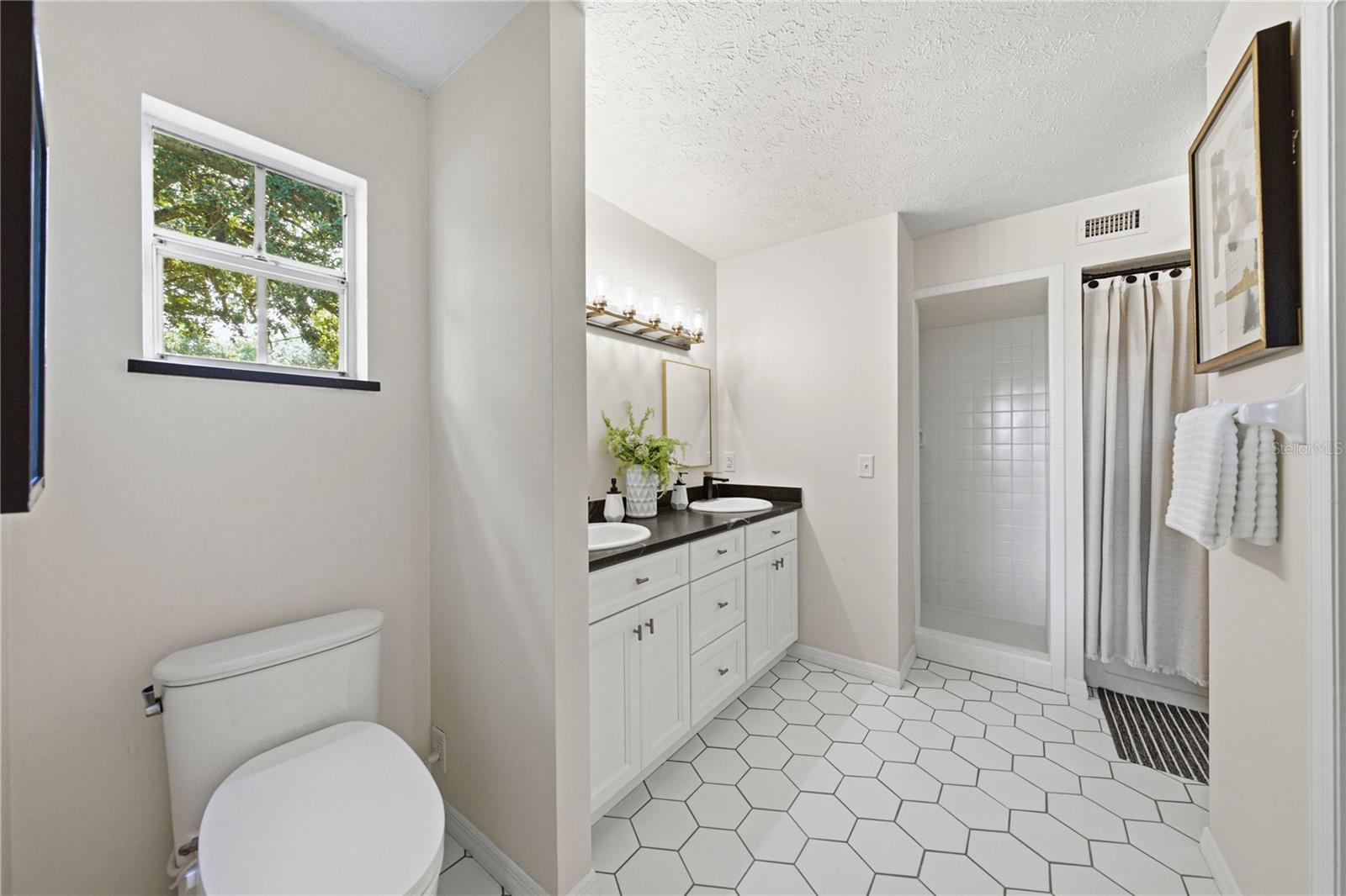3501 E TRAPNELL RD — photo 29