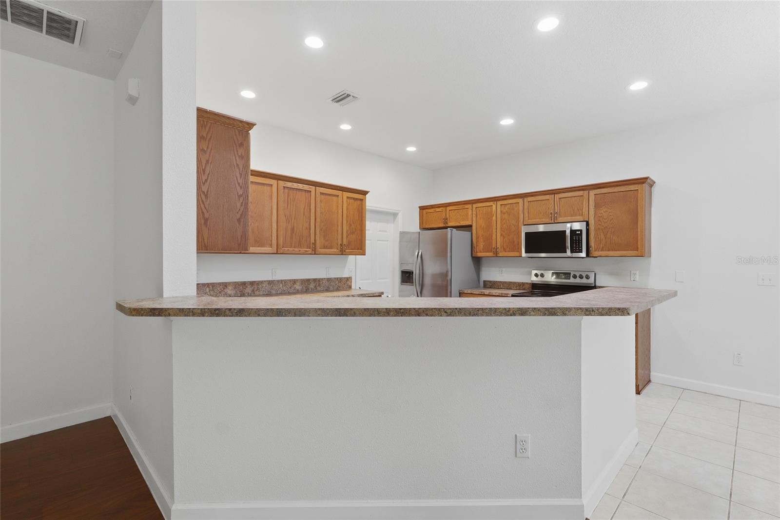 2621 FIDDLESTICK CIR — photo 18