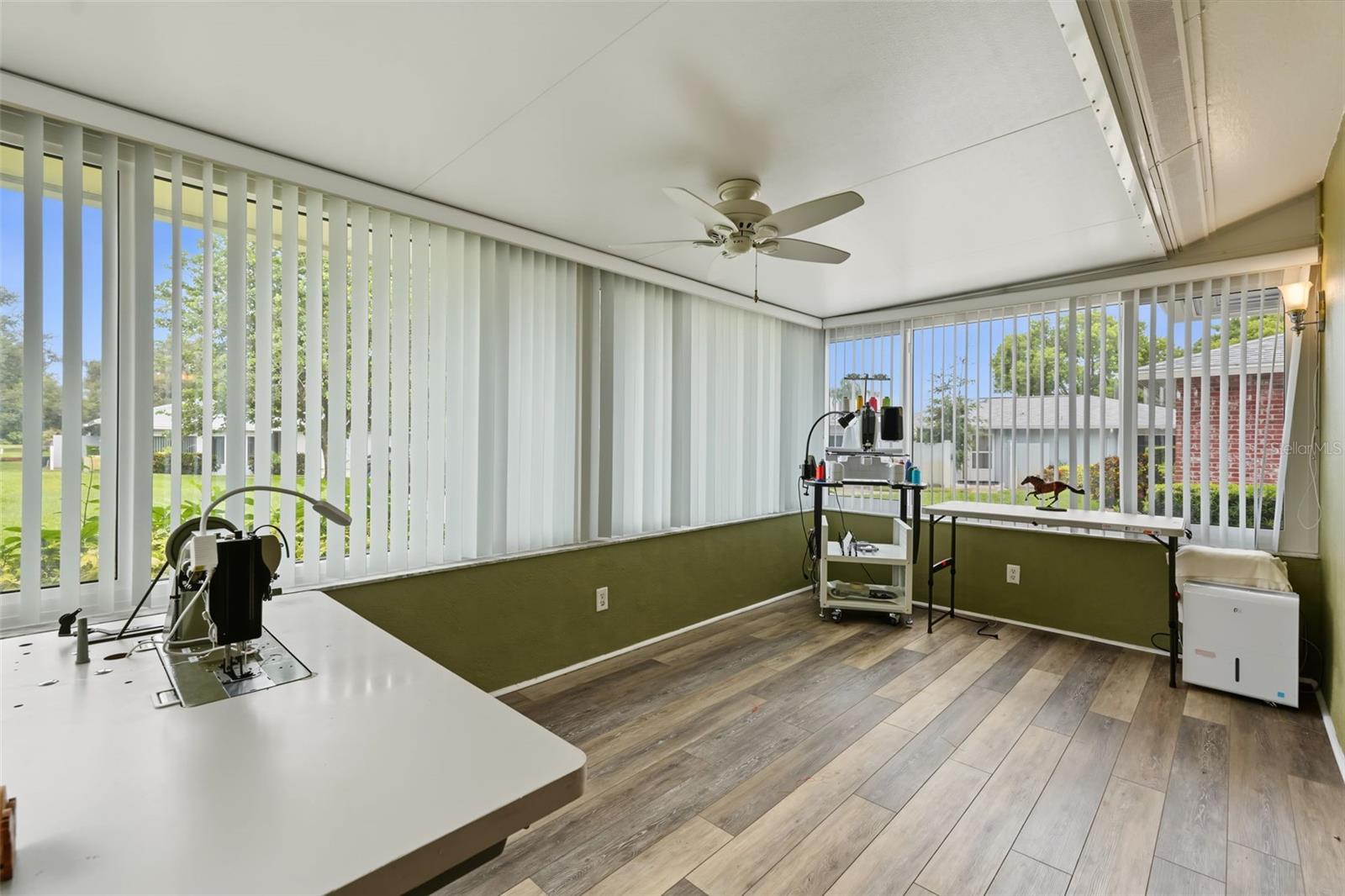 1614 BERWICK CT #D — photo 12