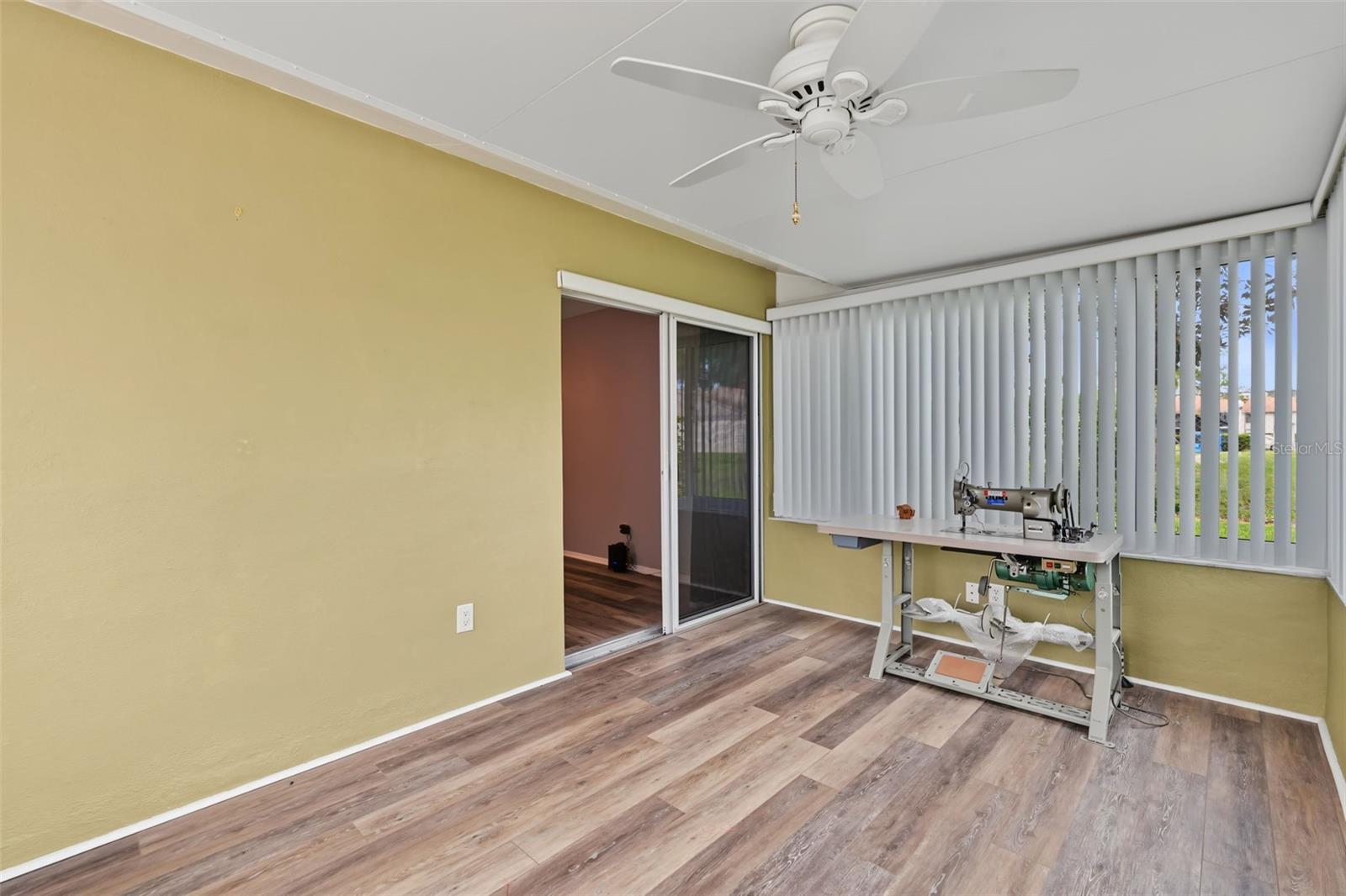 1614 BERWICK CT #D — photo 13
