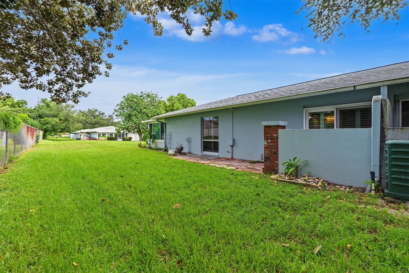 1614 BERWICK CT #D — photo 26