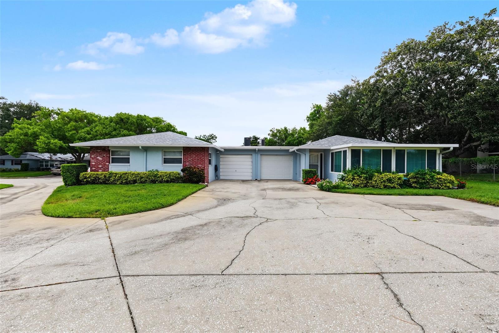 1614 BERWICK CT #D — photo 29