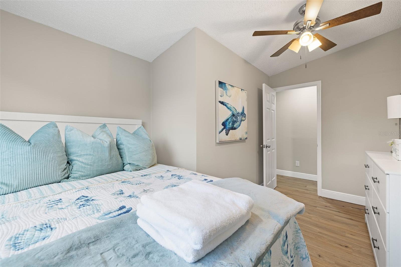 551 OMAHA ST — photo 32