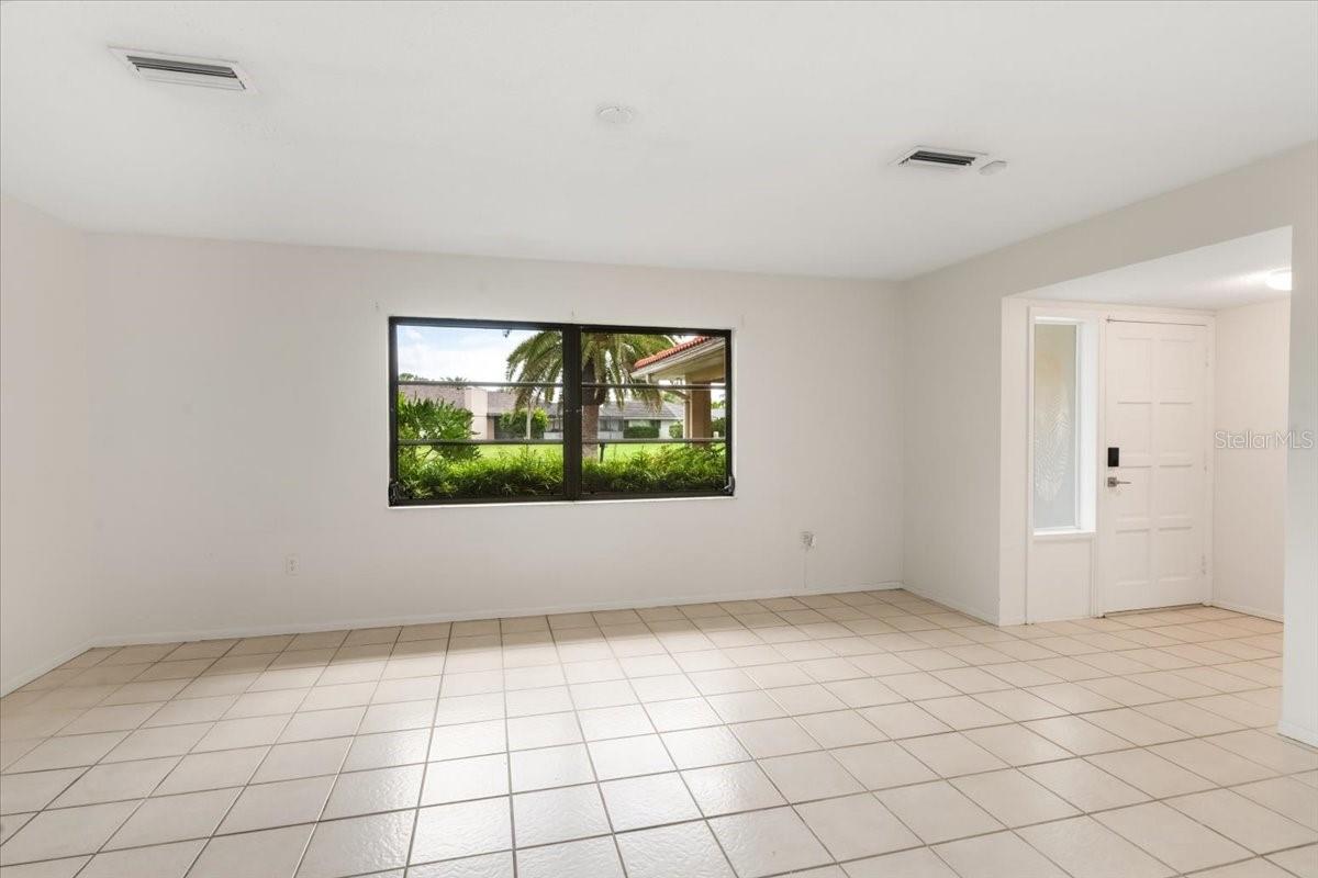 1608 BOB O LINK DR — photo 13