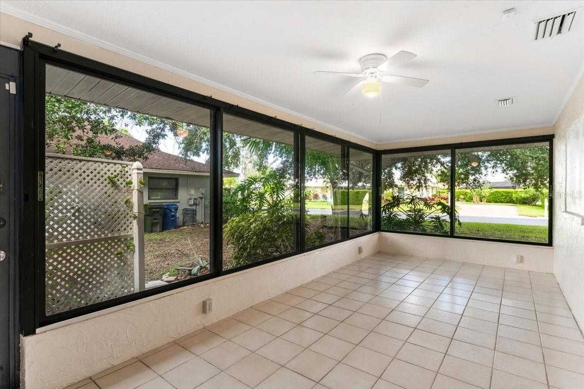 1608 BOB O LINK DR — photo 23