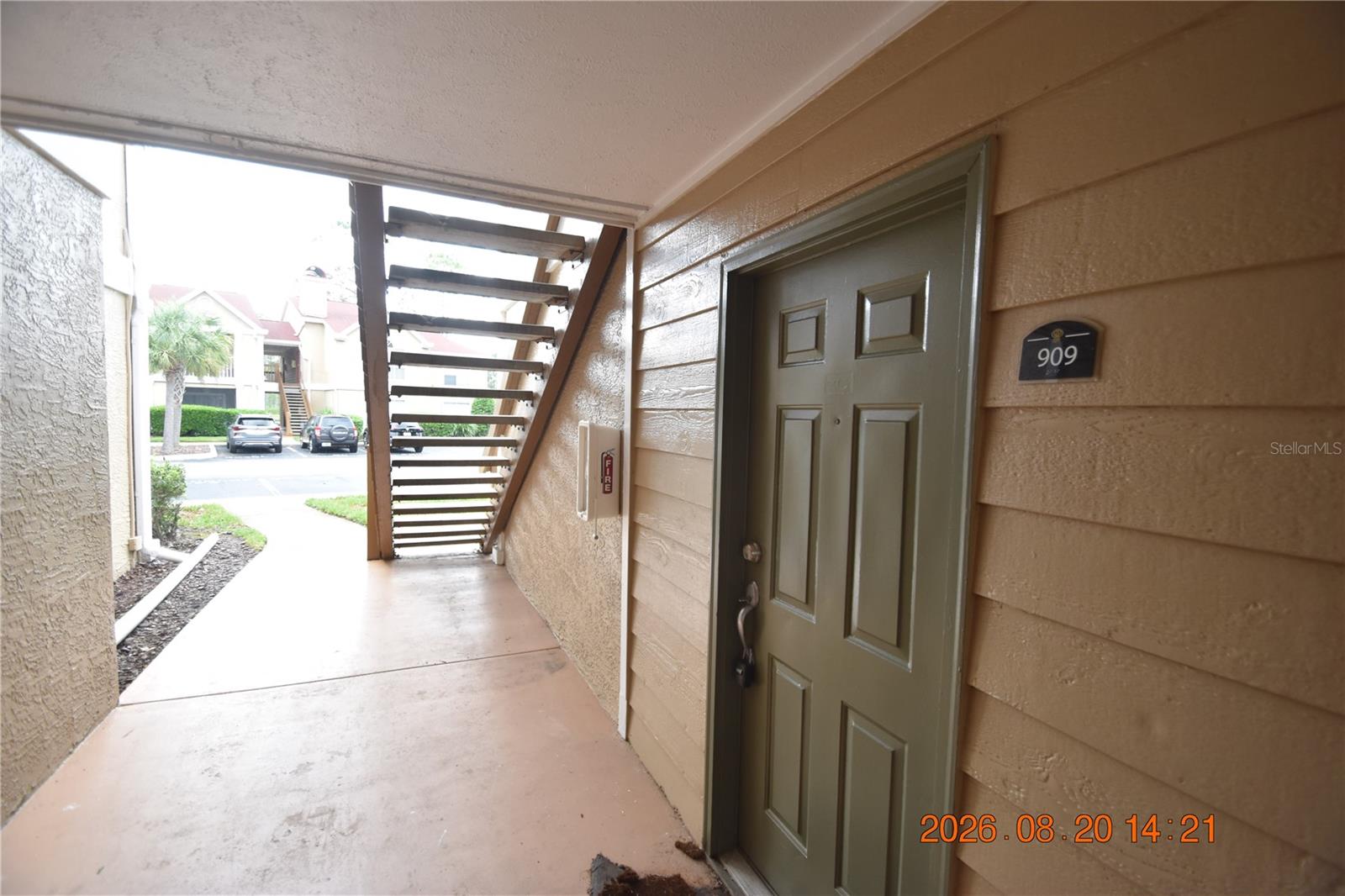 9481 HIGHLAND OAK DR #909 — photo 4