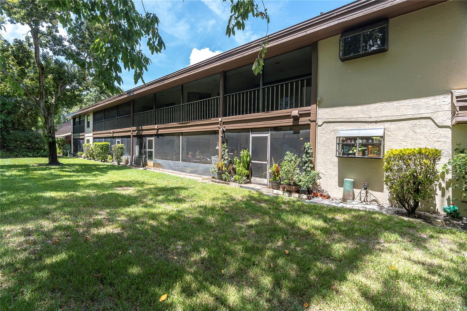 2866 COUNTRYBROOK DR #12 — photo 24