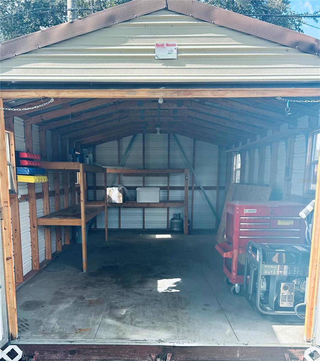 707 LAKEWOOD AVE — photo 34
