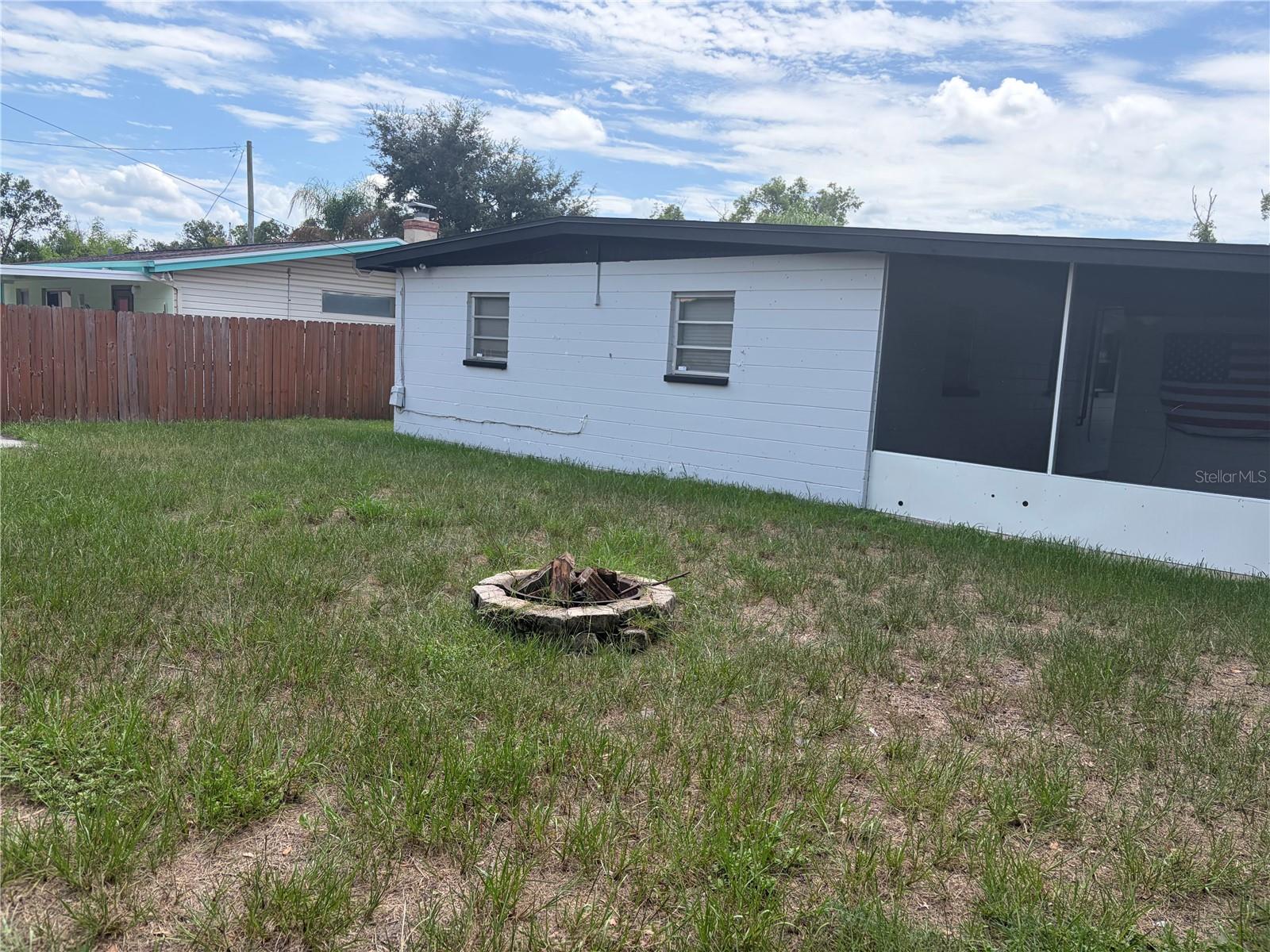 707 LAKEWOOD AVE — photo 28