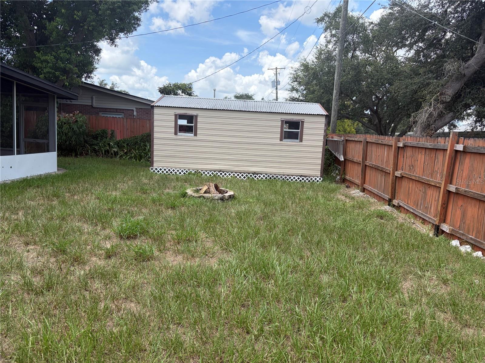 707 LAKEWOOD AVE — photo 32