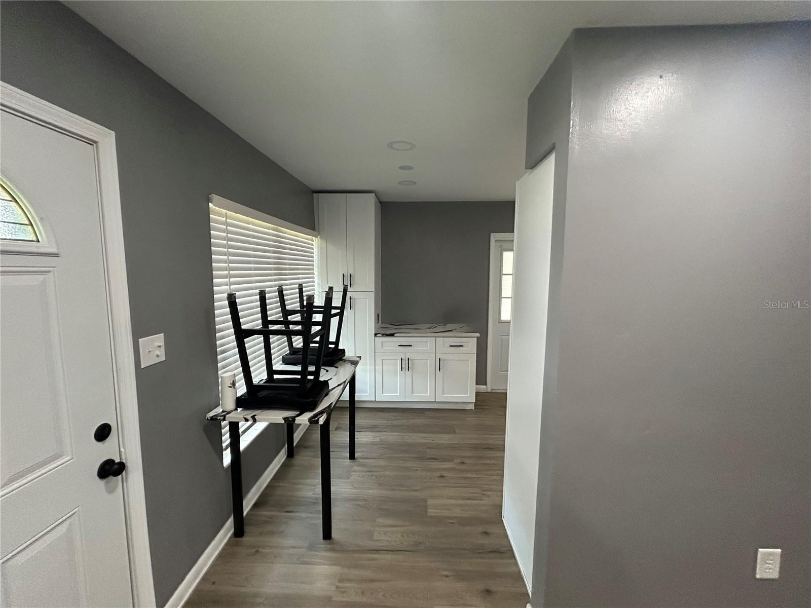 707 LAKEWOOD AVE — photo 12
